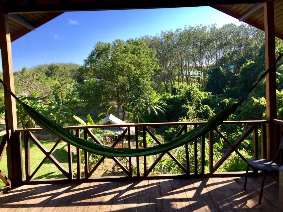 Phayam Valley Homestay Koh Phayam Exteriér fotografie